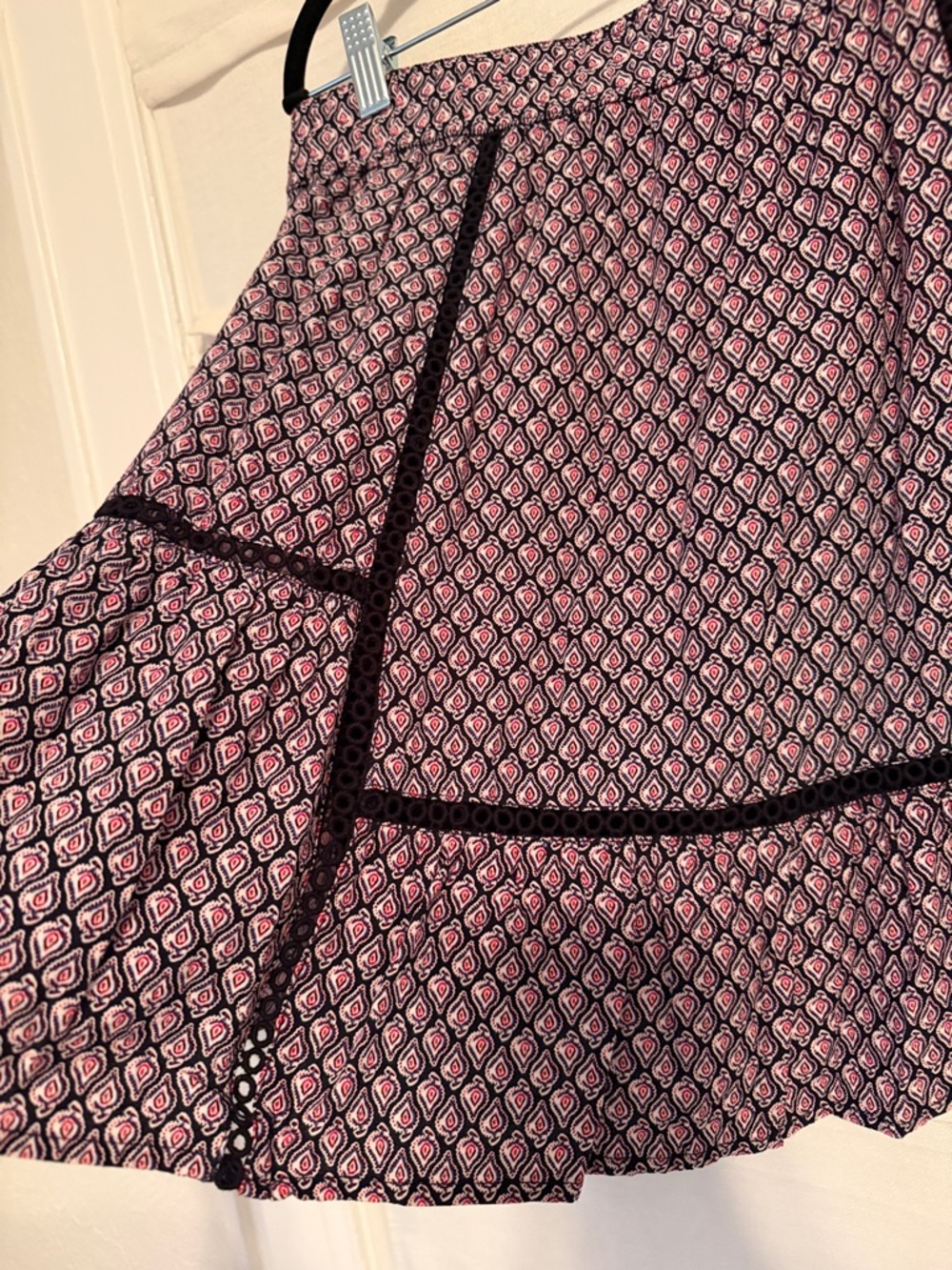 LOFT Pink Geometric Panel Skater Skirt with Black Trim - Picture 4 of 8